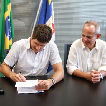 Prefeitura do Recife realiza pagamento do Bônus de Desempenho Educacional para profissionais da educação