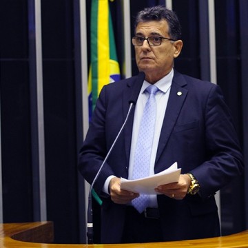 Coronel Meira aprova medida que pode reduzir o Custo Brasil 