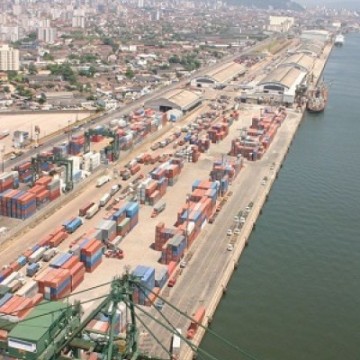 Área de armazéns no Porto de Santos é leiloada por R$ 112,5 milhões