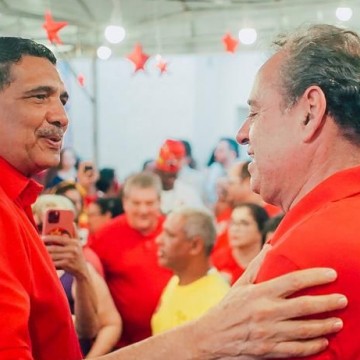 João Paulo reforça apoio a Danilo e convoca militância do PT para resultado das eleições