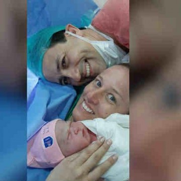 Yane Marques dá à luz a primeira filha