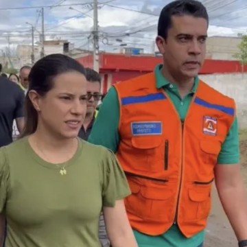 Governadora visita Caruaru e Santa Cruz do Capibaribe após serem atingidas pelas chuvas 