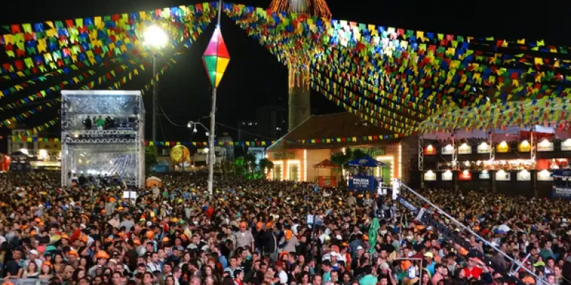  O Ministério Público de Pernambuco (MPPE), determinou ao município de Caruaru que informe os dados relativos às contratações dos artistas da festividade.