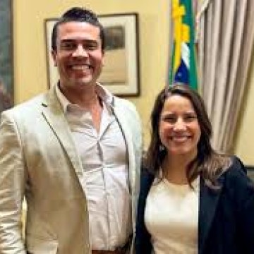 PSDB realiza ato de apoio à reeleição de Rodrigo Pinheiro em Caruaru
