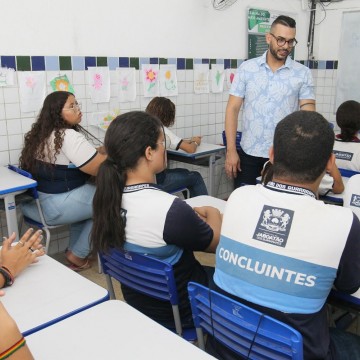 Prefeitura do Jaboatão nomeia mais de 600 professores aprovados em concurso público