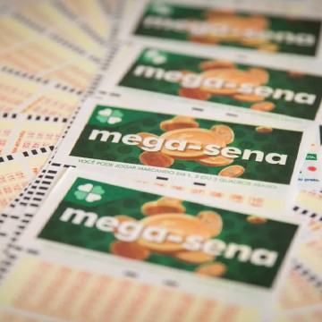  Mega-Sena pode pagar R$ 100 milhões neste sábado (03)