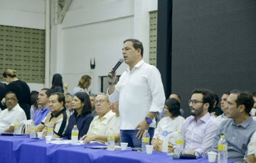 Em evento do Governo, prefeito Sivaldo Albino faz reinvindicações para Garanhuns