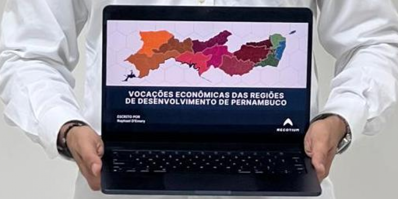 Segundo Raphael D’Emery, o livro “Vocações Econômicas das Regiões de Desenvolvimento de Pernambuco” é uma ferramenta essencial para quem quer investir no estado