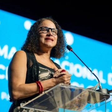  Luciana Santos é empossada como membro honorário da Academia Pernambucana de Ciências