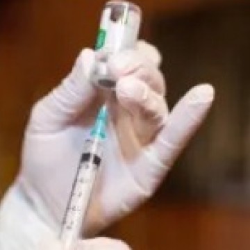 Recife realiza amanhã (19) vacinação contra a covid-19 em bebês de 6 a 11 meses 