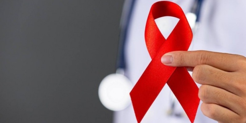 Este é o sexto caso documentado de remissão do HIV através de transplantes de células-tronco.