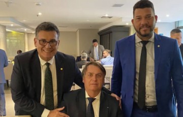  Abimael Santos se encontra com Jair Bolsonaro durante evento do PL