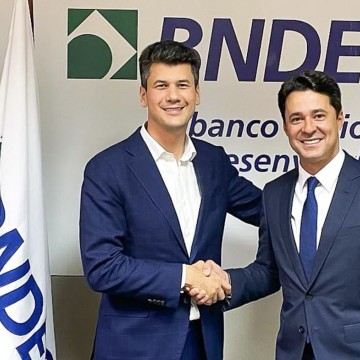 Anderson mostra força e presidente do BNDES elogia Jaboatão por PPP da Iluminação Pública