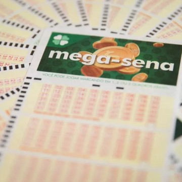 Mega-Sena pode pagar R$ 9 milhões neste sábado