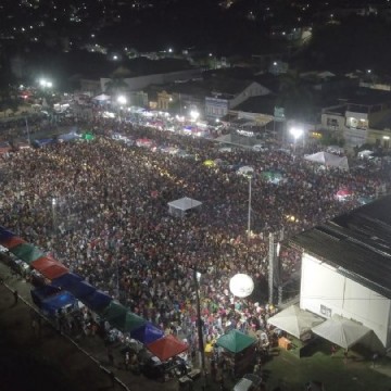 Festa de 212 anos de Paudalho reúne milhares de pessoas em dois dias de shows