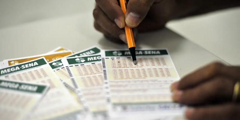 Apostas podem ser feitas até 19h em lotéricas ou pela internet.