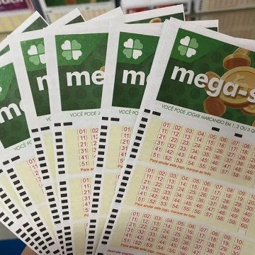 Mega-Sena pode pagar prêmio de R$ 135 milhões nesta quinta-feira