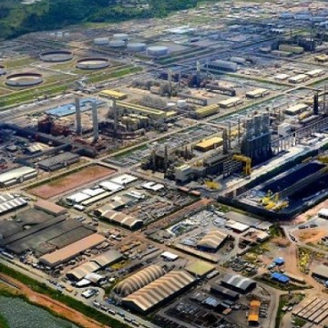 STF suspende julgamento sobre venda de refinarias pela Petrobras