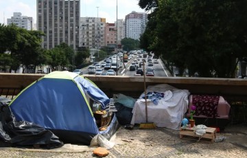 Renda dos 1% mais ricos é 40 vezes superior à dos 40% mais pobres no Brasil