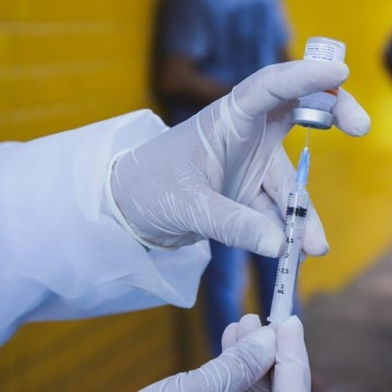 94% das mortes por covid em Pernambuco são de pessoas sem o esquema vacinal completo