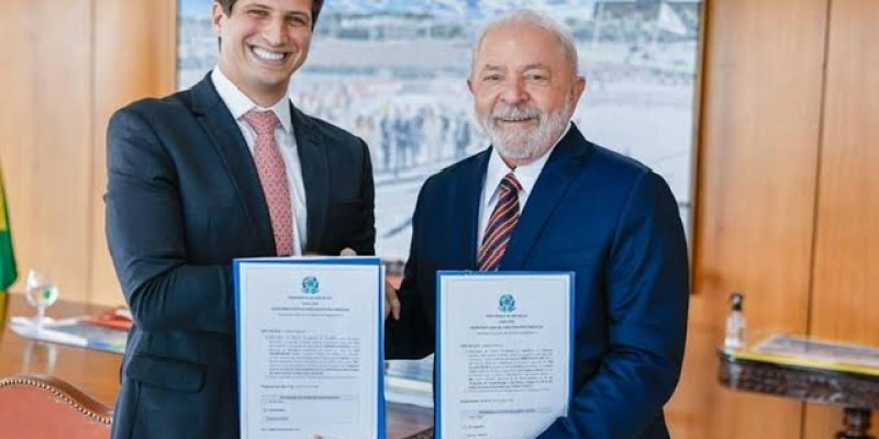 Coluna da quinta | A força de João Campos no Planalto