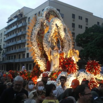 Festa de Nossa Senhora do Carmo, padroeira do Recife, muda trânsito no Centro da cidade