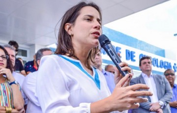 Raquel Lyra comenta o diferencial competitivo do aeroporto em Caruaru