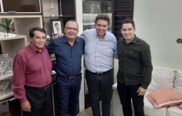 Guilherme Uchoa Jr retoma agenda por Pernambuco 