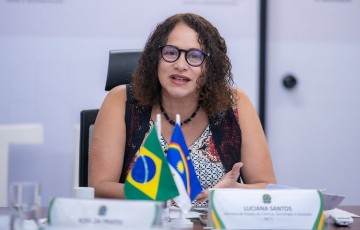 Luciana Santos anuncia ações para promover igualdade racial na ciência