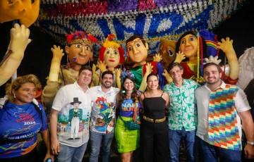 Governadora Raquel Lyra participa da abertura do Carnaval de Olinda