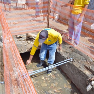 Prefeitura do Recife realiza obra de pavimentação e drenagem no Porto da Madeira