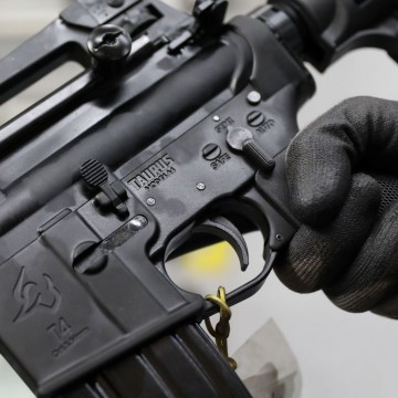 Governo estende recadastramento de armas até 3 de maio