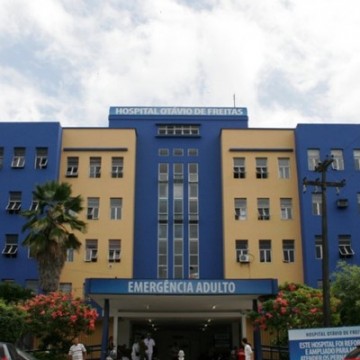 Queda de energia no Hospital Otávio de Freitas provoca a transferência de 40 pacientes