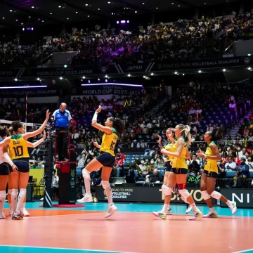 Brasil vence Bélgica e se mantém no Pré-Olímpico de vôlei feminino