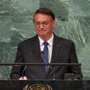 Bolsonaro é proibido pelo TSE de usar discurso na ONU para campanha 
