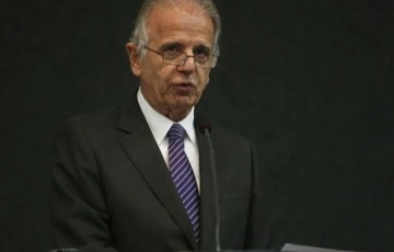Lula anuncia nomes de cinco ministros; de Pernambuco, José Múcio Monteiro assume a Defesa 