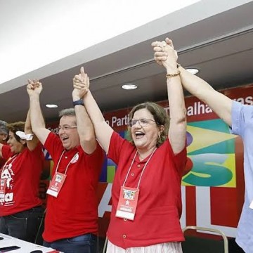 Coluna da segunda | Petistas buscam unidade interna para comandar esquerda em Pernambuco