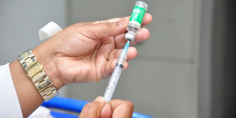 Será promovida a vacinação em comunidades e realização de testes em massa em áreas específicas da cidade.