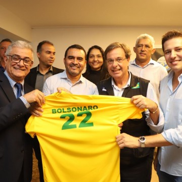  Gilson Machado articula adesão do governador do Tocantins ao presidente Jair Bolsonaro