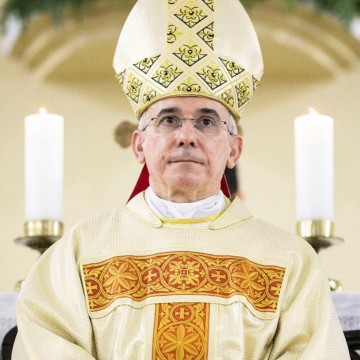 Igreja católica oficializa oração pela beatificação do bispo de Palmares, morto pela Covid-19