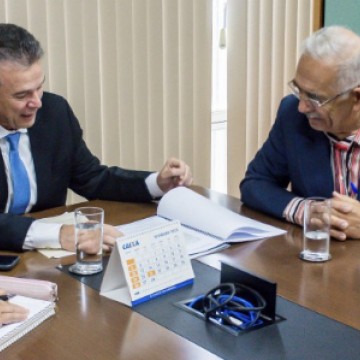 Em Brasília, Yves Ribeiro se reúne com o ministro André de Paula 