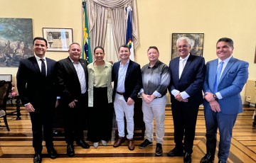 Gustavo Plácido se reúne com Governadora Raquel Lyra para discutir o desenvolvimento de Machados