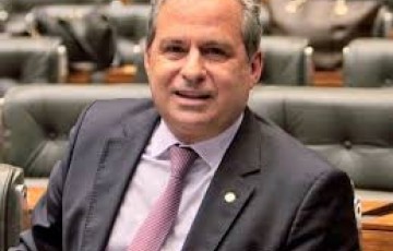 Tadeu Alencar faz carta de despedida a Secretaria nacional de segurança pública e elogia escolha do sucessor 