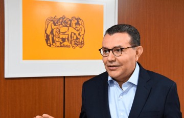 Coluna da quinta | Persistência de Carlos Siqueira coloca sua presidência em risco