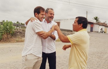 Pedro Campos faz visita ao município de Casinhas onde conquistou mais votos