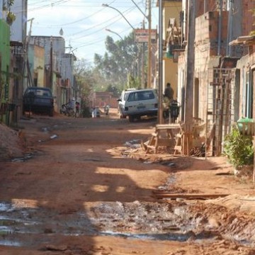 Pobreza e extrema pobreza em Pernambuco batem recorde em 2021, segundo IBGE