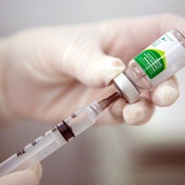 Campanha de vacinação contra gripe tem início em Jaboatão dos Guararapes 