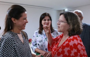 Coluna da quinta | O protagonismo feminino na política pernambucana 