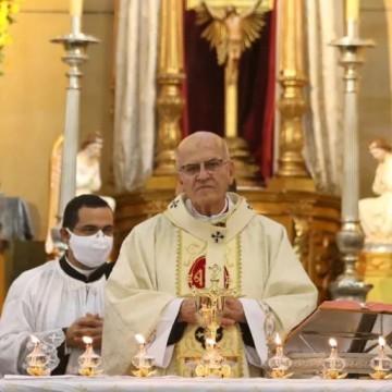  Dom Fernando Saburido comanda celebrações religiosas na Semana Santa 