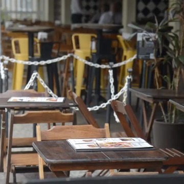 Bares e restaurantes com prejuízo no mês de janeiro tem aumento de 60%